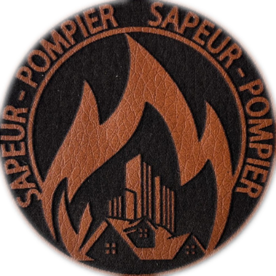 Snapback Sapeur-Pompier avec patch en cuir: 2 logos au choix 2