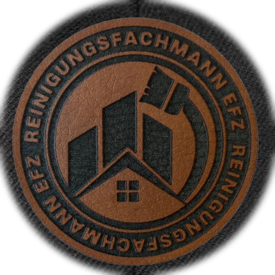 Snapback Reinigungsfachmann EFZ Lederpatch 2